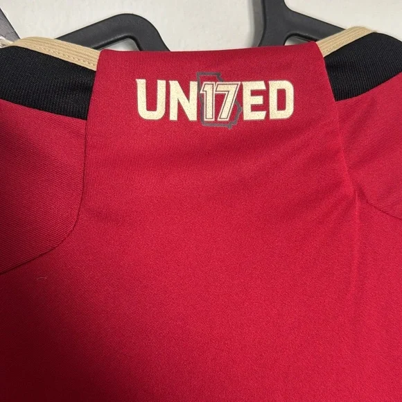Atlanta United FC Women’s soccer Jersey Small NWT - Picture 6 of 9